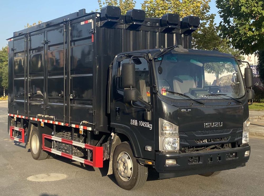 程力牌CLW5100XZB型装备车