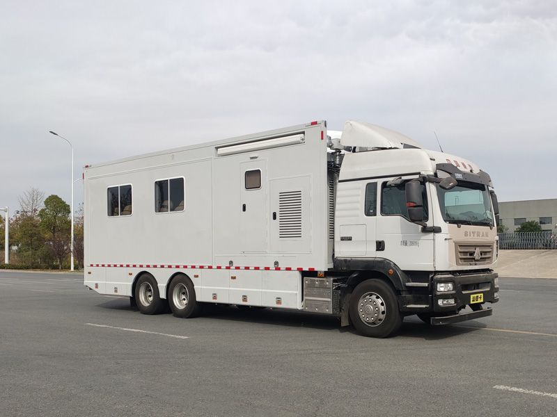 程力牌CLW5200XZHZ6型指挥车