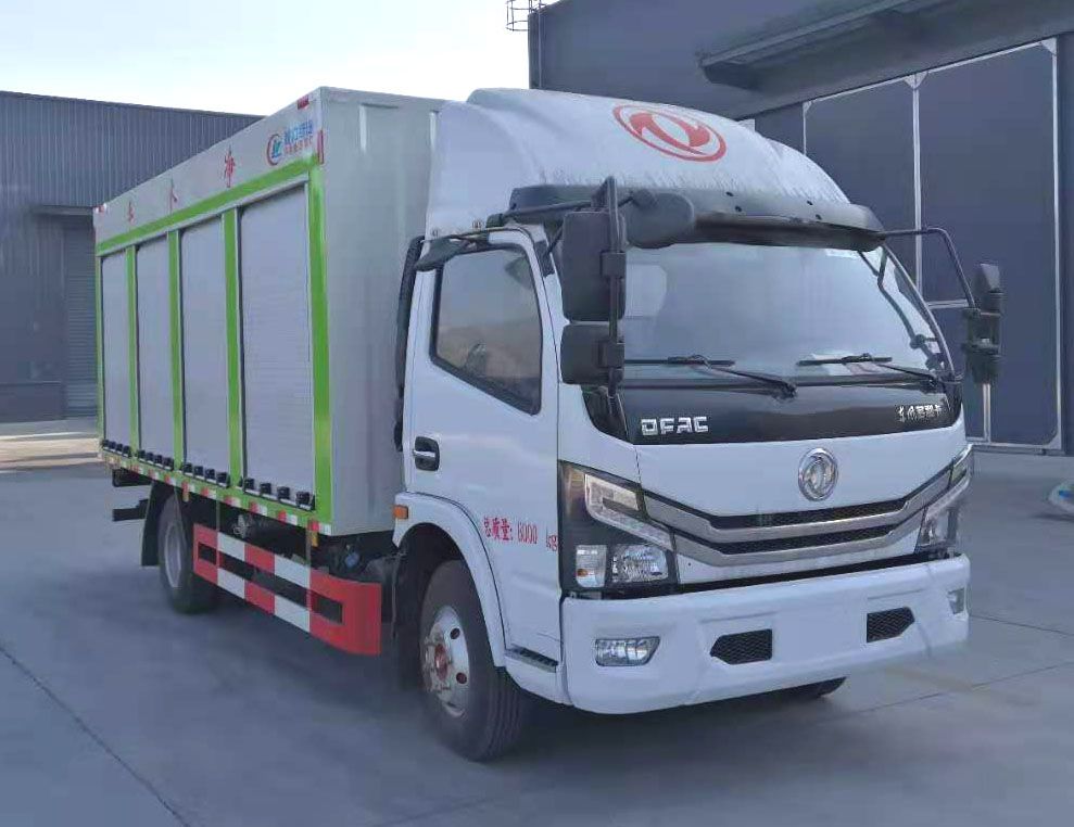 程力牌CLW5085XJS6型净水车
