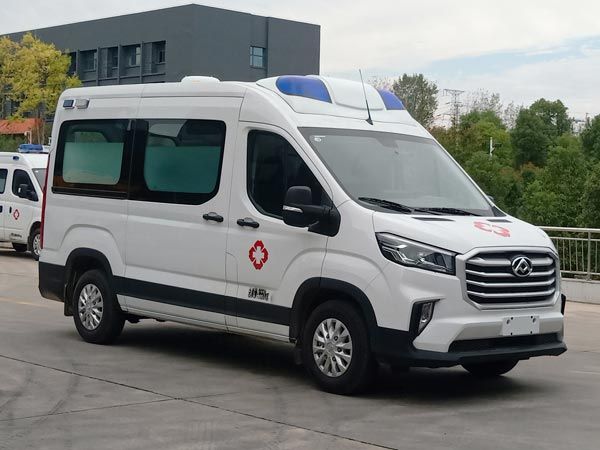 程力牌CLW5041XJHTDP型救护车