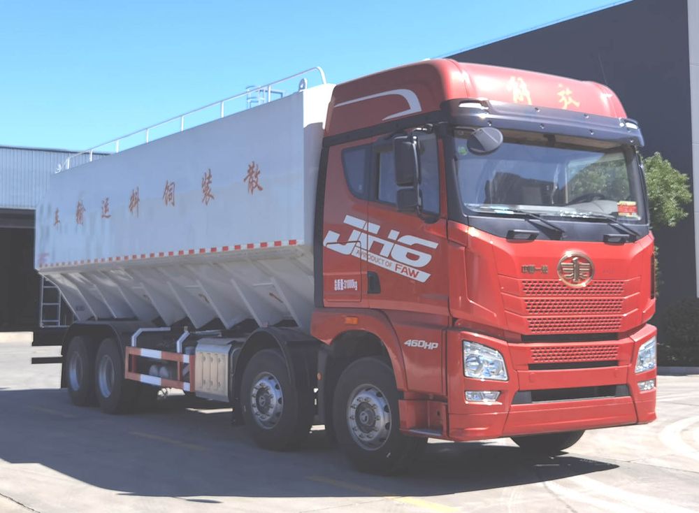 程力牌CLW5310ZSLCDP型散装饲料运输车