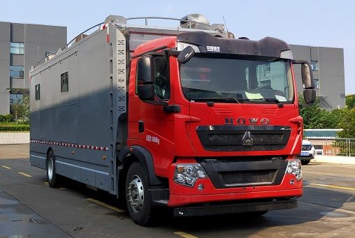程力牌CLW5160XCCASL型餐车