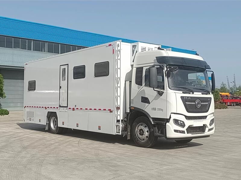 程力牌CL5120TSY6BZ型宿营车