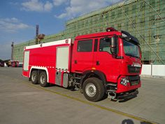 程力牌CLW5280GXFSG120/HW型水罐消防车
