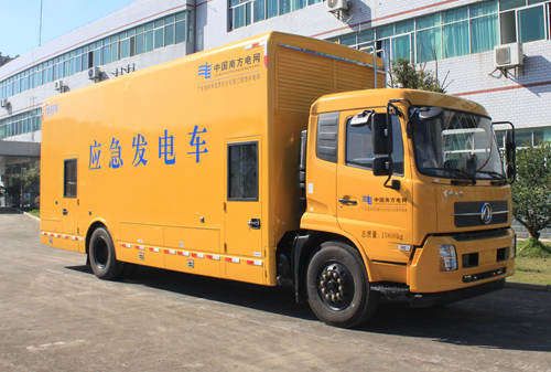 程力牌CFQ5160XDY6D型电源车